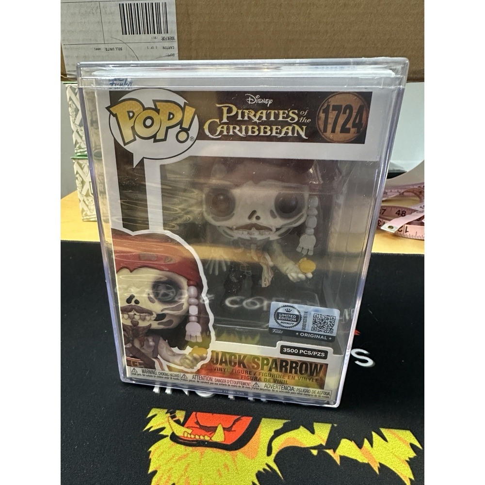 Funko Pop! Pirates Of The Caribbean 1724 Jack Sparrow Skeleton EE LE 3500